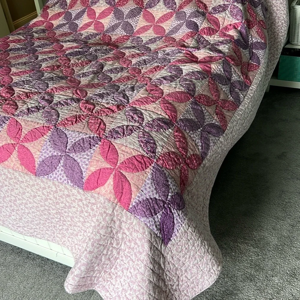 Ethan Allen Kids Pink, White, and Purple Geometric Quilt 93” x 93”